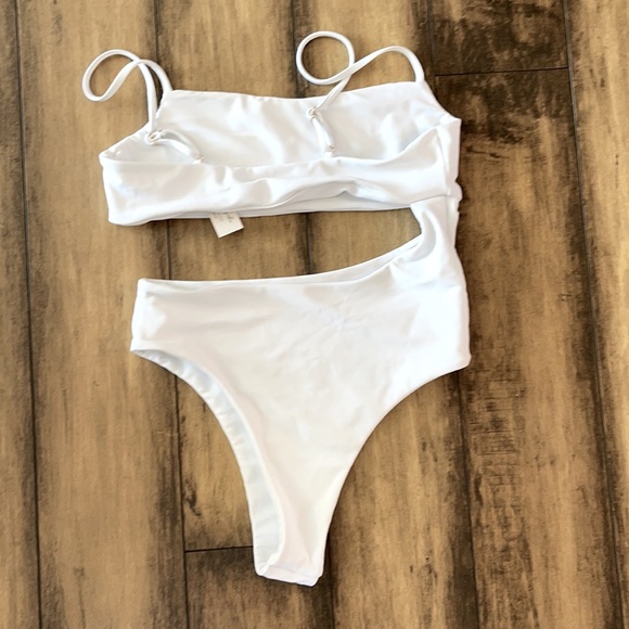 Moonstone swimsuit - Picture 4 of 8